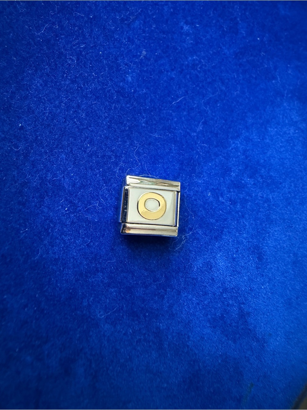 Letter “O” 18k OG Manuel Zed Italian Charm